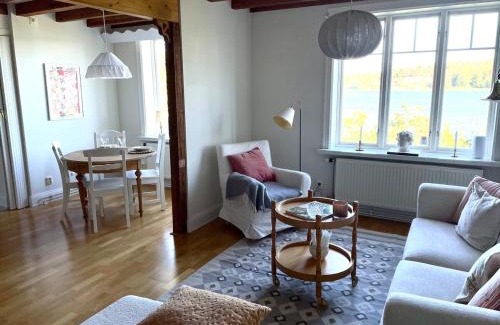 Albano Villa | Lakefront Getaway in Hagaparken Central Stockholm