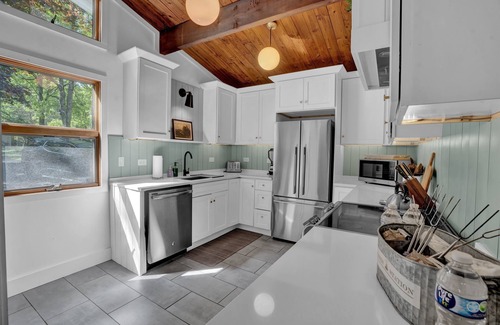 Pocono Mountain Lake House | Lakefront, Heated Pool, Pvt Hot Tub, Arcade, Dock Ping Pong, Foosball