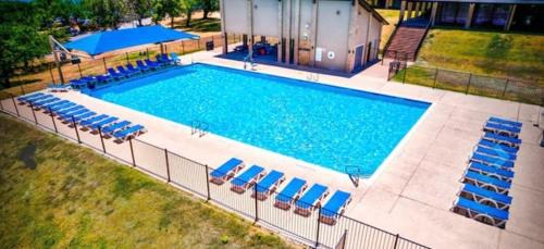 Point Venture House | Lakefront Home w Dock + 2 Cozy Decks Views