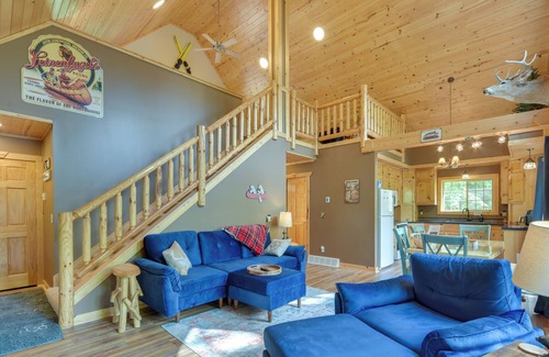 Brill Cabin | Lakefront Retreat: Deck, Grill & Private Dock!