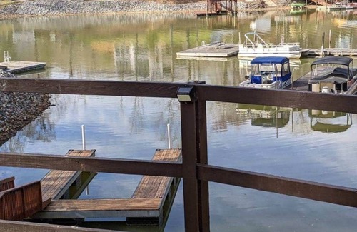 Barium Springs House | Lakefront Retreat on Lake Norman