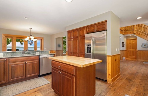 Kewadin House | Lakefront Torch Lake Home - Cottage Feel w/Over 4K Sq Ft, Nearby Premier Golf