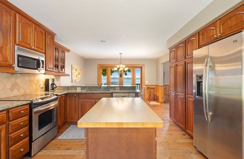 Kewadin House | Lakefront Torch Lake Home - Cottage Feel w/Over 4K Sq Ft, Nearby Premier Golf