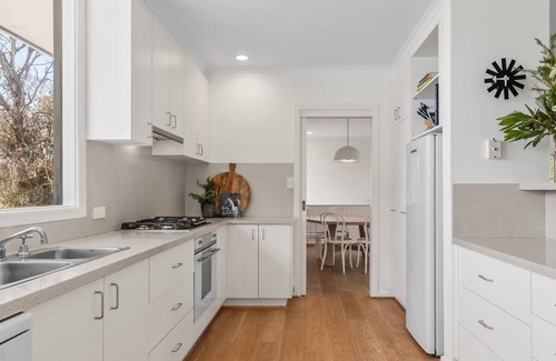 Point Lonsdale House | Laker Retreat - Point Lonsdale