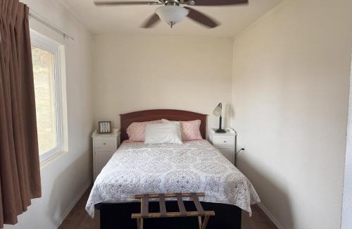 Wofford Heights Hotel | Lakeshore Lodge