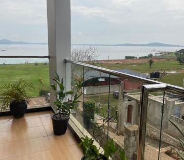 Kampala Hotel | Lakeshore Victoria view apartments