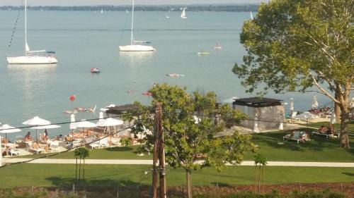 Tihany Apartment | Lakeside Apartment