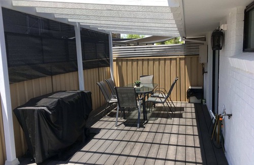 Mulwala Apartment | Lakeside Apartment on Pool Avenue