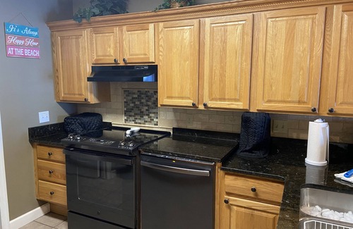 Cadillac Condo | Lakeside Condo 301