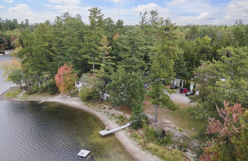 Gray House | Lakeside Living w\sandy beach within 25 minutes of Portland