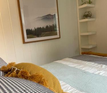 Erbs Cove House | Lakeside Lodge by the Bay of Fundy