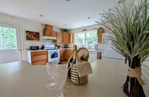 Mariaville House | Lakeside Serenity Cabin, watersports, Family
