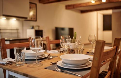Brienz Ski Chalet | Lakeside Tiny House Brienz