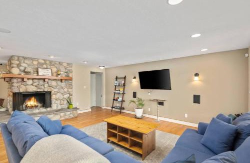 Otis House | LakeTime