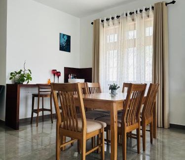 Battaramulla Apartment | Lakeview Apartment with Modern Interior and Facilities