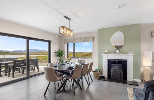 Clifden House | Lakeview House