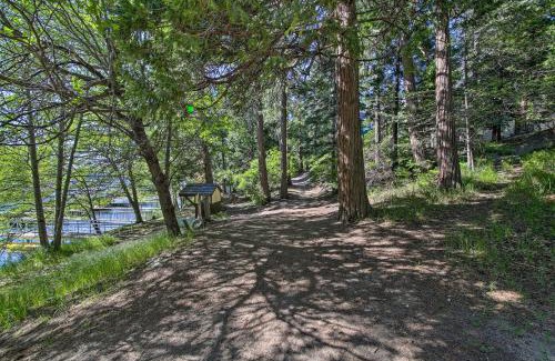Cedar Glen House | Lakeview Lodge Fit for Groups Less Than 1 Mile to Lake!