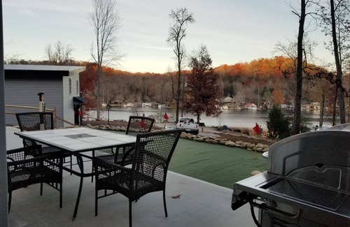 Lynn House | Lakeview on Lake Lanier