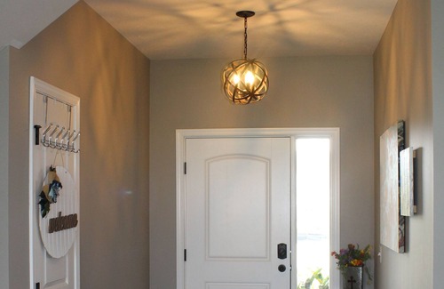 Jefferson House | Lakeview Open Concept Family Home-Great for Kids!