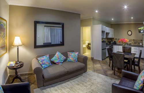 Humewood Bed & Breakfast | Lalapanzi Guest Lodge