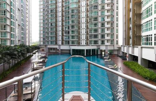Bandar Tun Razak Apartment | Lamandaz Homestay at Central Residence SG Besi Near MRT and TBS with 2 bedrooms