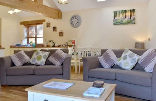 Lydney House | Lambing Shed - Uk12380