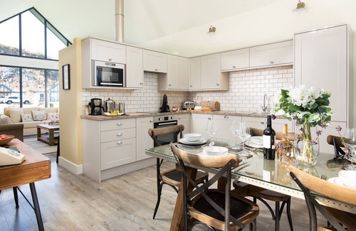 Bamburgh Cottage | Lambs Lodge