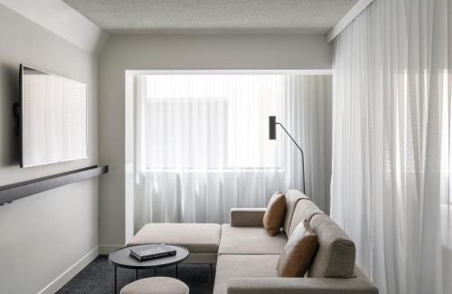 Chinatown Hotel | Lancemore Crossley St. Melbourne