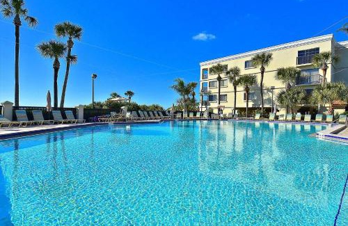 Sunset Beach House | Land's End 10-302 Beach Front - Premier