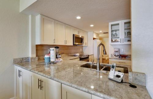 Sunset Beach House | Land's End 6-303 Beach Front - Premier
