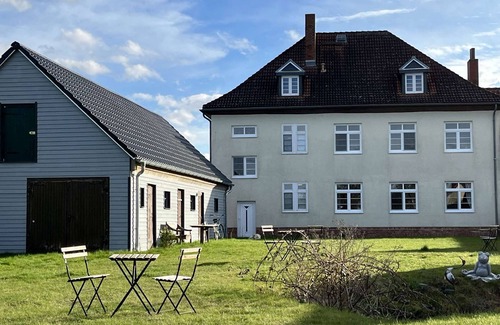 Usedom Apartment | Landhaus Karnin - Vacation at the Peenestrom - FEWO2