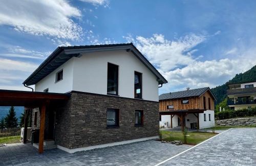 Bodensdorf House | Landhaus Steinrose