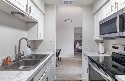 Denton Apartment | Landing | Amazing 1BD, Pool, Courtyard