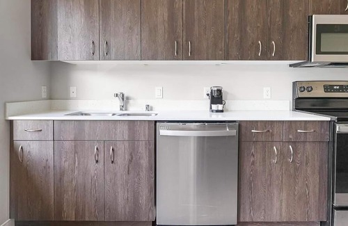 Pleasant Valley Apartment | Landing at 134th Street Lofts - 1 Bedroom in Pleasant Valley