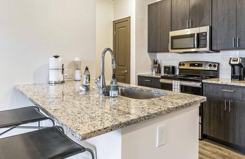 Middletown Apartment | Landing at Century Belmont Station - 1 Bedroom in Middletown