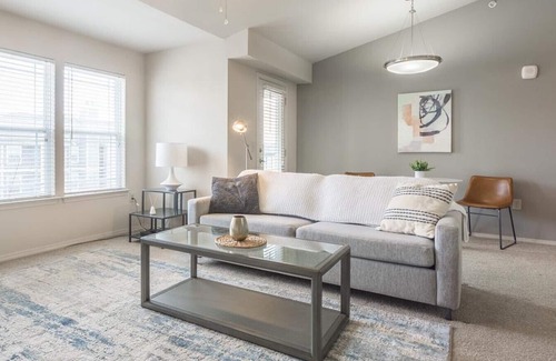 Shenandoah Apartment | Landing at Ivy Park Apartments - 2 Bedrooms in Downtown Baton Rouge