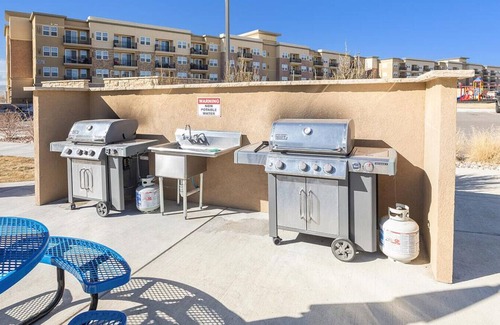 Loveland Apartment | Landing at Johnstown Plaza - 1 Bedroom in Johnstown