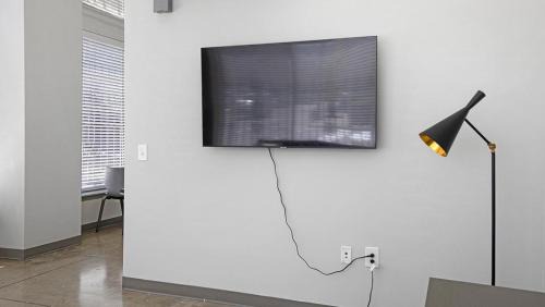 Central City Apartment | Landing at Lofts at American Life - 1 Bedroom in Central City