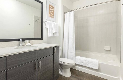 NoDa Apartment | Landing at Mercury NoDa - 2 Bedrooms in North Charlotte