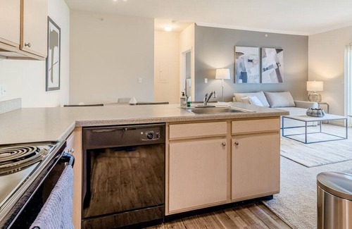 Fort Collins Apartment | Landing at Settlers Creek - 2 Bedrooms in Downtown Fort Collins