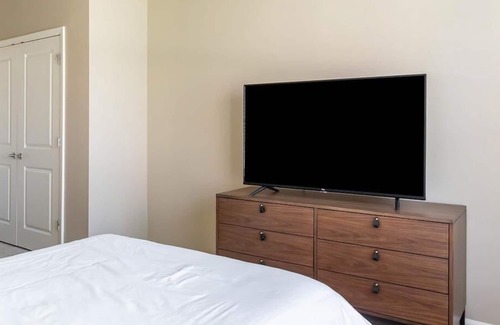 North Kansas City Apartment | Landing at The Landing at Briarcliff - 2 Bedrooms in Downtown Kansas City