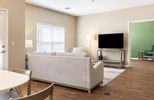North Kansas City Apartment | Landing at The Landing at Briarcliff - 2 Bedrooms in Downtown Kansas City