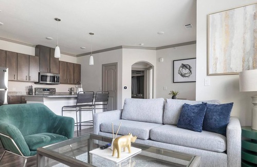 Shadow Glen Apartment | Landing | Incredible 2BD, Courtyard, Gym