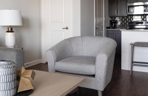Buda Apartment | Landing | Modern 1BD, Pool, Yoga Studio