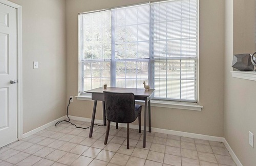 Germantown Apartment | Landing | Spectacular 1BD, Tennis Court, Gym