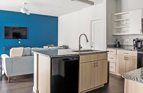 Decatur Apartment | Landing | Stylish 2BD, Gym, Clubhouse
