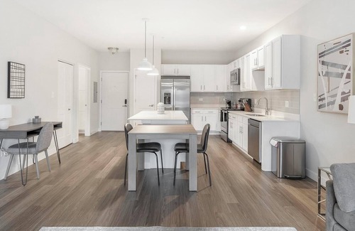 Willow Springs Apartment | Landing | Stylish 1BD, Gym, Clubhouse