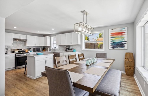 Portage Lakes House | Landmark Lakehouse - luxury living in PLX!