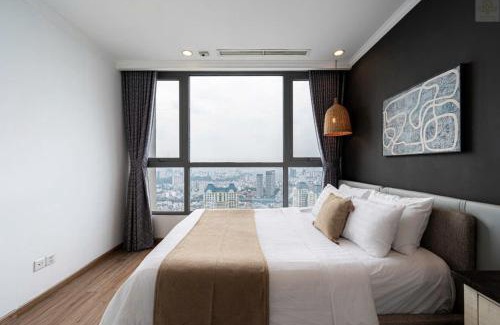 Hang Xanh Apartment | Landmark Plus Vinhomes CityView Suite