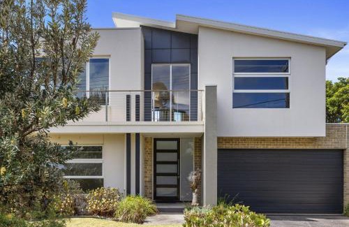 Cowes House | Langard close to Beach